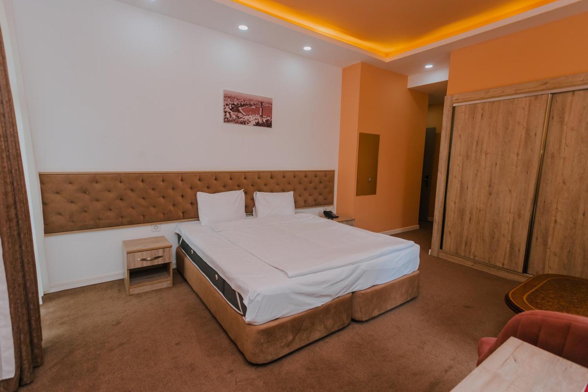Madina-Zamzam Halal Hotels Group Baku Exterior photo